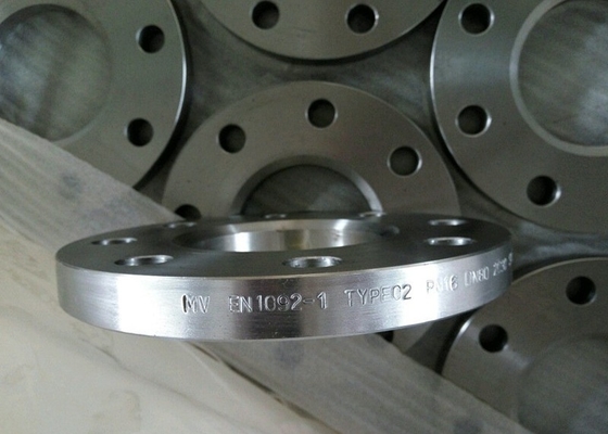 EN 1092-1 ประเภท 02 หน้าแปลนเหล็กคาร์บอนหลวม ST37.2 S235JR PN16 น้ำมันป้องกันสนิม