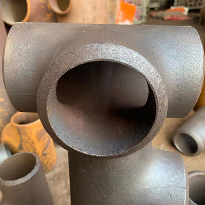 8 นิ้ว Sch40 Butt Weld Tee เหล็กไร้รอย Dn800 การแก้ไขที่น่าเชื่อถือสําหรับท่อ