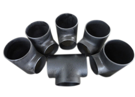 CS SS 14 '' 16 '' 18 '' Butt Welded Pipe Fitting Tee น้ำมันกันสนิมสีดำแบบไม่มีรอยต่อ