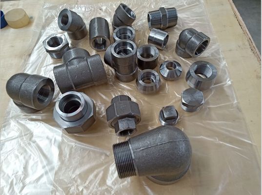 ข้อต่อชุบสังกะสีแบบจุ่มร้อน ASME B16.11 ASTM A105 Elbow Cap Tee 3000LB
