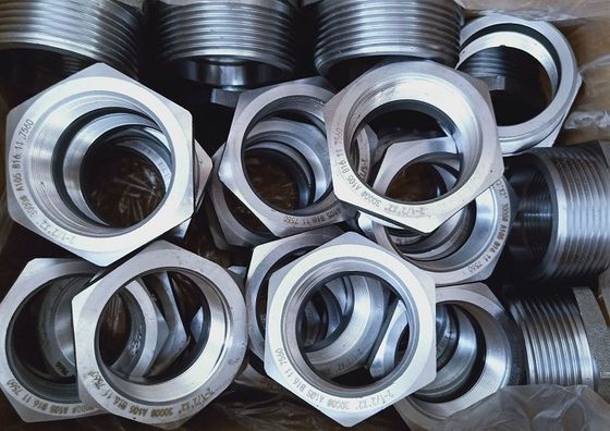ASME B16.11 A105 Elbow 3000 Lbs ซ็อกเก็ตการเชื่อมแบบเกลียวข้อต่อเหล็กปลอมแปลง