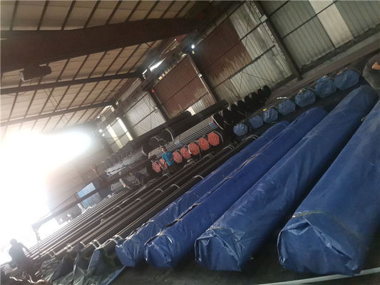 ASTM B36.10 ท่อเหล็กคาร์บอนไม่มีรอยต่อ API5L A106 GRB A53 SS304 SS316 SS321 5.8M 6M