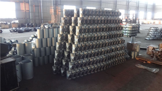 EN10204 3.1 เหล็กกล้าคาร์บอนฟิตติ้งสแตนเลส SGP JIS B2311 Elbow Tee Reducer Cap