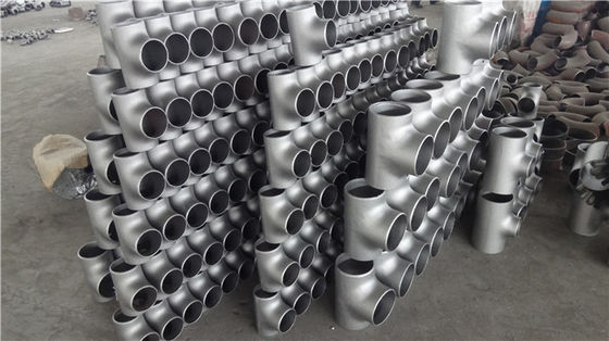 EN10204 3.1 เหล็กกล้าคาร์บอนฟิตติ้งสแตนเลส SGP JIS B2311 Elbow Tee Reducer Cap