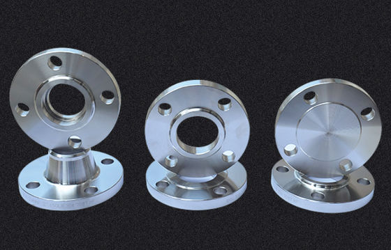 ANSI B16.5 B16.47 หน้าแปลน SORF ตาบอด CS A105 150LBS 2500LBS WNRF สีเหลืองสีดำ